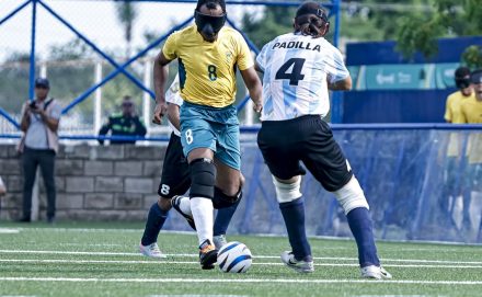 <?php bloginfo("name"); ?> - Brasil encerra Jogos Parasul-Americanos com ouro no futebol de cegos